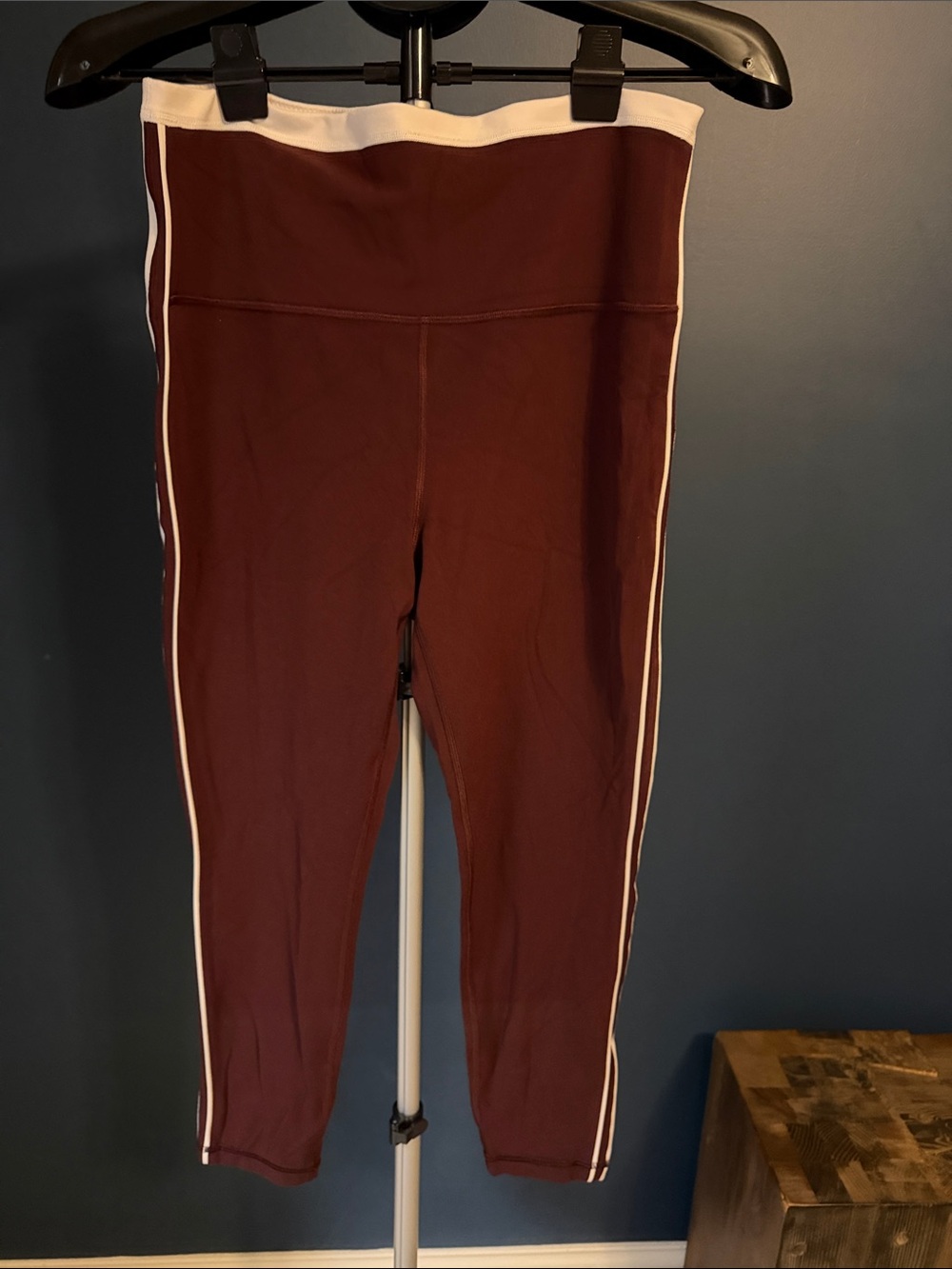 Women’s burgundy Athleta Active Leggings with White Trim